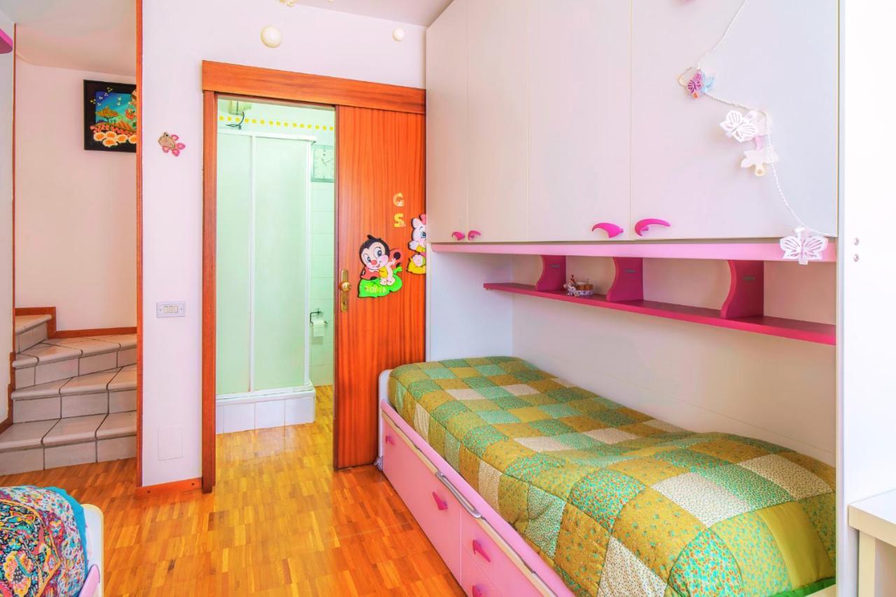 Ferienwohnung La Casa Nel Sole Grandate Exterior foto